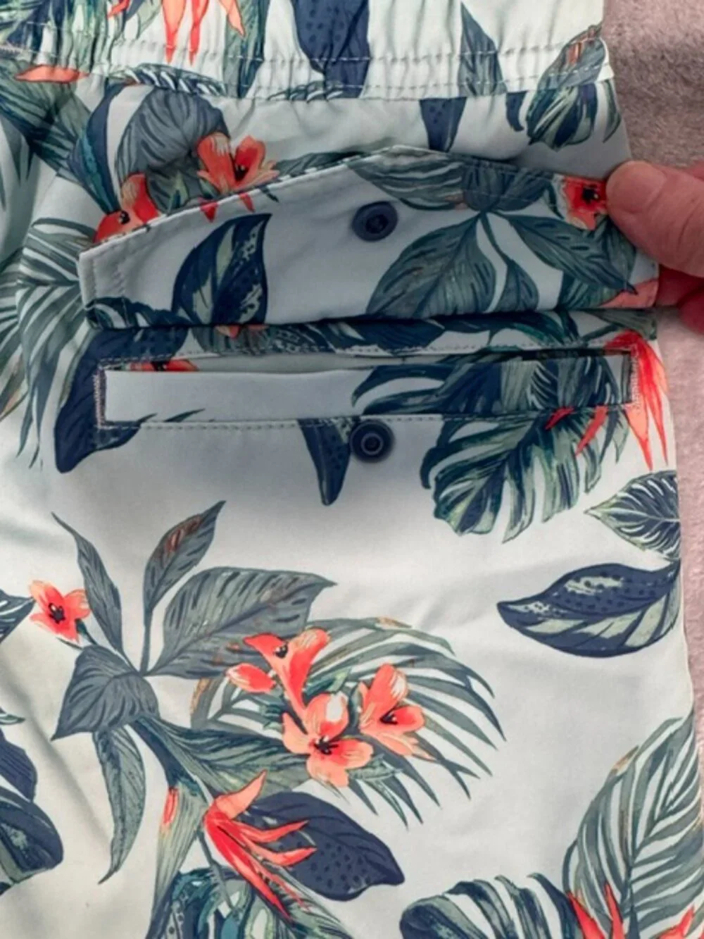 IZOD Saltwater Men's Tropical Swim Trunks Aqua Floral Stretch Sz S